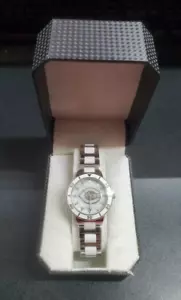 NEW MLB Licensed GAME TIME Cincinnati REDS Women's Pearl Watch - Picture 1 of 9