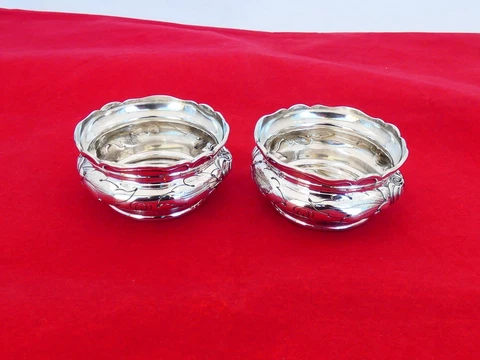Pair of Gorham Art Nouveau Sterling Silver Large Salt Cellars NN-38 Cover