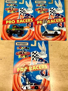 Matchbox Looney Tunes Diecast Car Set of 3 Pro Racers Bugs Bunny Daffy Duck 1/64 - Picture 1 of 9