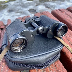 Vintage Soviet USSR Russian Field Binoculars БПЦ4 8x30 KOMZ 1980s Leather Case - Picture 1 of 12