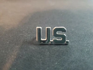 Pin Militar A con guión de letras en tono plateado de EE. UU. - Imagen 1 de 2