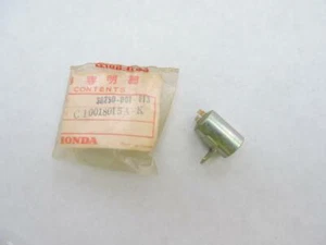 30250-001-013 NOS Honda Condenser 1963 CA100 Supercub Y273e - Picture 1 of 5
