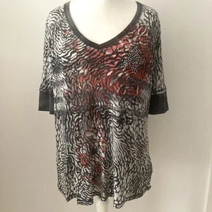 One World Live And Let Live Size 1X Grey Red Print Short Sleeved Top Cotton Mix - Picture 1 of 13
