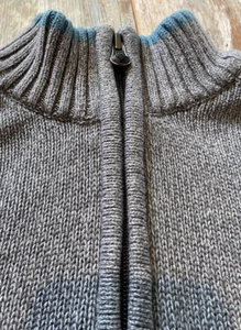 COLUMBIA Boy’s Youth Sweater sz Medium 1/4 Zip Heavy Knit Gray Pullover School - Picture 1 of 11