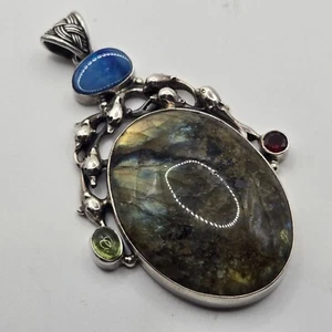 Natural Large Labradorite Pendant Peridot Garnet Dolphin Detail Solid Sterl 925 - Picture 1 of 10