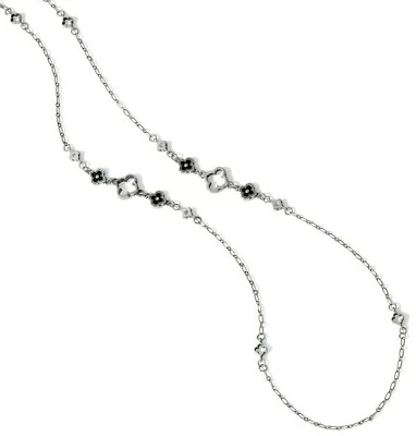 NUEVO CON ETIQUETAS Brighton TOLEDO ALTO NOIR Cristal Negro Plata Estación Collar Largo Precio de venta sugerido por el fabricante $50 Foto 1 de 4