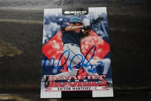 TARJETA AUTOGRAFIADA DE LOS INDIOS DE CLEVELAND VICTOR MARTINEZ - Imagen 1 de 1