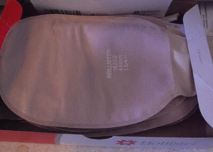 Hollister 18202 drainable Ostomy pouch box of 10 NIB - Picture 1 of 4
