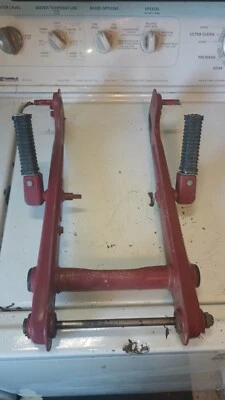 1974 Honda Ct90 поворотный рычаг, болт и задние ножные колышки - Изображение 1 из 3