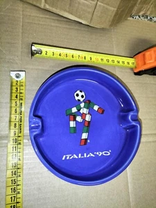 Bel Posacenere Pubblicitario Vintage Da Collezione Mondiali di Calcio Italia 90 - Foto 1 di 8