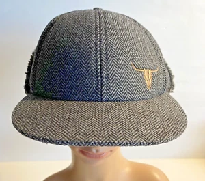 RM Williams Herringbone Tweed Cap Wool Poly Snap Ear Neck Flap Winter Padded Hat - Picture 1 of 12