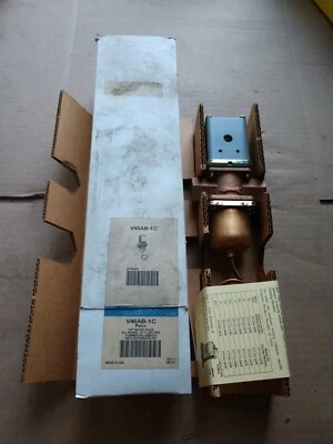 Penn V46AB-1C 1/2" Pressure Actuated 1/2" water valve 70 to 250 psig BRAND NEW - Image 1 of 4