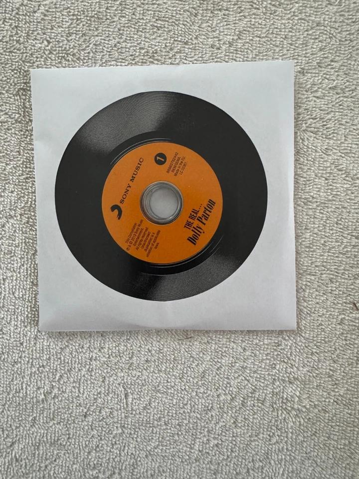 DOLLY PARTON - THE REAL DOLLY PARTON - THREE CD'S ONLY!!! Foto 1 de 1