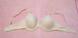 Reggiseno con ferretto imbottito beige Barely There taglia 36D 4580 - Foto 1 di 4