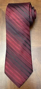 Calvin Klein Luxury Designer Silk y2k Geometric tie Red & Black New With Tags - Picture 1 of 5