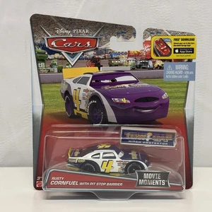 Coches Disney Pixar - MOMENTOS DE PELÍCULA OXIDADO CORNFUEL PIT STOP BARRER - 1:55 Diecast - Imagen 1 de 4