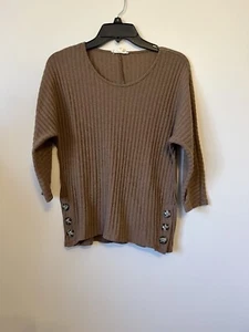 Parallel Skies Brown Ribbed 3/4 Sleeve Top Accent Buttons Size Small - Picture 1 of 5