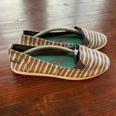Zapatos planos Blowfish Gillie para mujer talla 8 grises blancos a rayas punta redonda sin cordones Foto 1 de 4