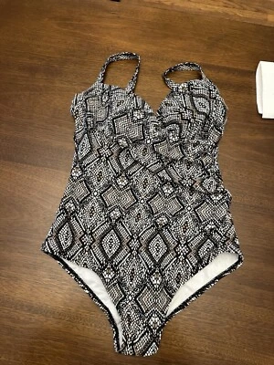 Catalina Women's Black, White and Brown Mosaic 1 Pc Swimsuit Size Lg 12/14 (g4) - Image 1 of 4