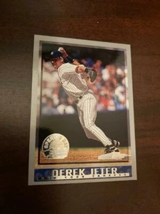 Derek Jeter Cards - pick your favorite! - Picture 1 of 20