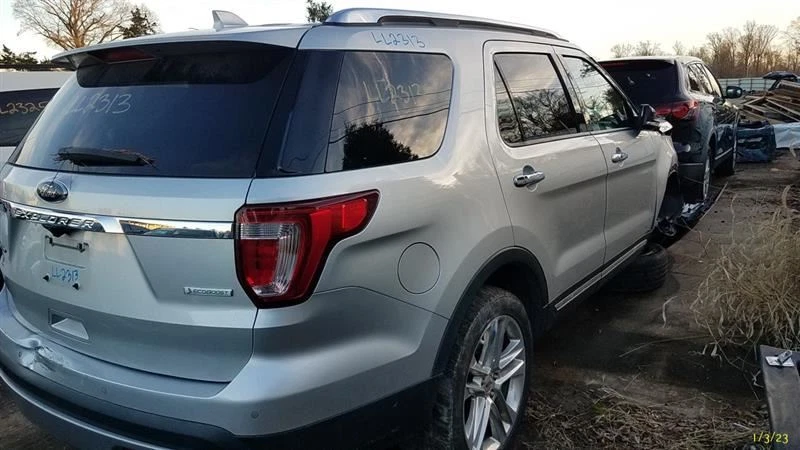 Eje conductor eje delantero 2,3 L AWD compatible con 15-19 EXPLORER 2620349 Foto 1 de 4