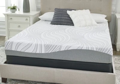 Muebles  Foto 1 de 3