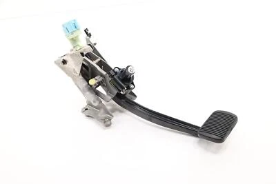 Pedal de freno de parada de pie Lincoln Navigator 2018-2021 OEM JL142D264BF Foto 1 de 4