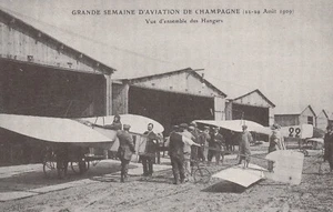 CP Repro 38 Grande semaine d'Aviation de Champagne Vue des Hangars - Picture 1 of 2
