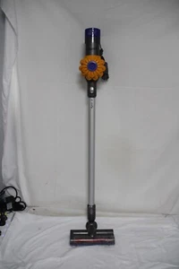 Dyson V6 Cordless Stick Vacuum Cleaner bundle battery, charger working M - Picture 1 of 16