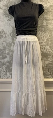 AERIE American Eagle NWT Womans Size Medium Long White MAXI Skirt NEW TAGS AE - Image 1 of 4
