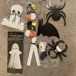 Vintage Honeycomb Halloween Lot Ghosts Spiders Bat Skeleton Pumpkin Table Sitter - Picture 1 of 14