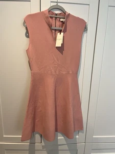 TED BAKER UK12 STUNNING LLILIEE CORAL PINK KNIT DRESS RRP£159 BNWT - Picture 1 of 3