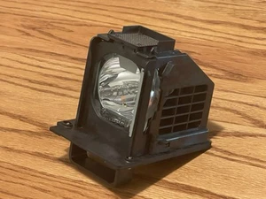 NEOLUX LAMP #915B441001 Replacement Bulb For Mitsubishi Projection TV - Picture 1 of 3