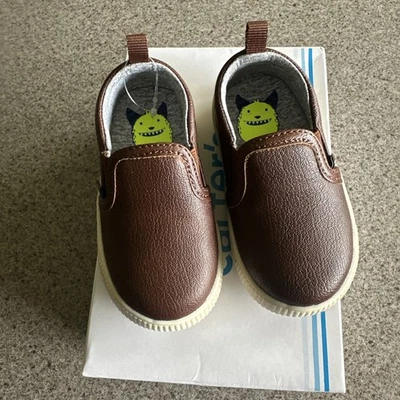 Carter's Toddler Boys  Brown Ricky Easy On & Off Wipe Clean Slip-On Shoe  NiB - Image 1 of 3