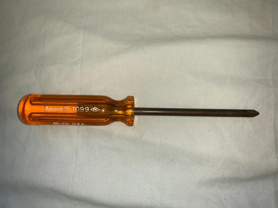 Orange Ampco Safety Tool s-1099 #2 Non Magnetic/Sparking Phillips Screwdriver - Image 1 of 3