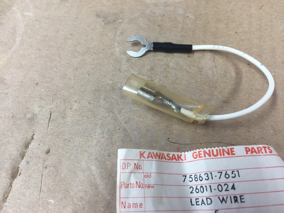 电池线引线 F4 250 Sidewinder 26011-024 川崎 NOS — 第 1/1 张图片