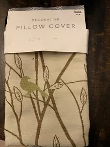 20 in decorativo x Funda de almohada de 20 in con pájaros y árboles en marfil - Imagen 1 de 2