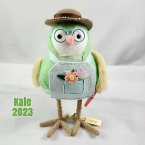NEW 2023 Easter Spring Kale Gardner Bird Figurine Spritz Target Featherly Friend - Picture 1 of 1