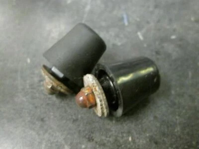 83 84 85 Yamaha XVZ1200 Juego de dos pies de alforja XVZ 1200 Venture Bag 1938 1984 Foto 1 de 3