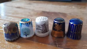 5 collectable thimbles, cloisonne owl, peacock, dragon, blue and gold - Picture 1 of 3