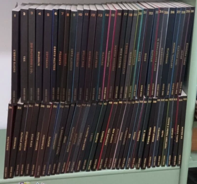 Classici del fumetto di Repubblica Serie Oro 1-65 A SCELTA COME NUOVI/OTTIMI # - Immagine 1 di 3