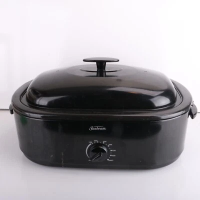 Sunbeam 16 Quart Roaster Oven Model CKSBRS16-B - Image 1 of 4