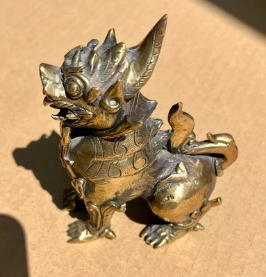 The Burmese Chinthe: 神话、友好、布尔马守护者 (MYANMAR)   — 第 1/4 张图片