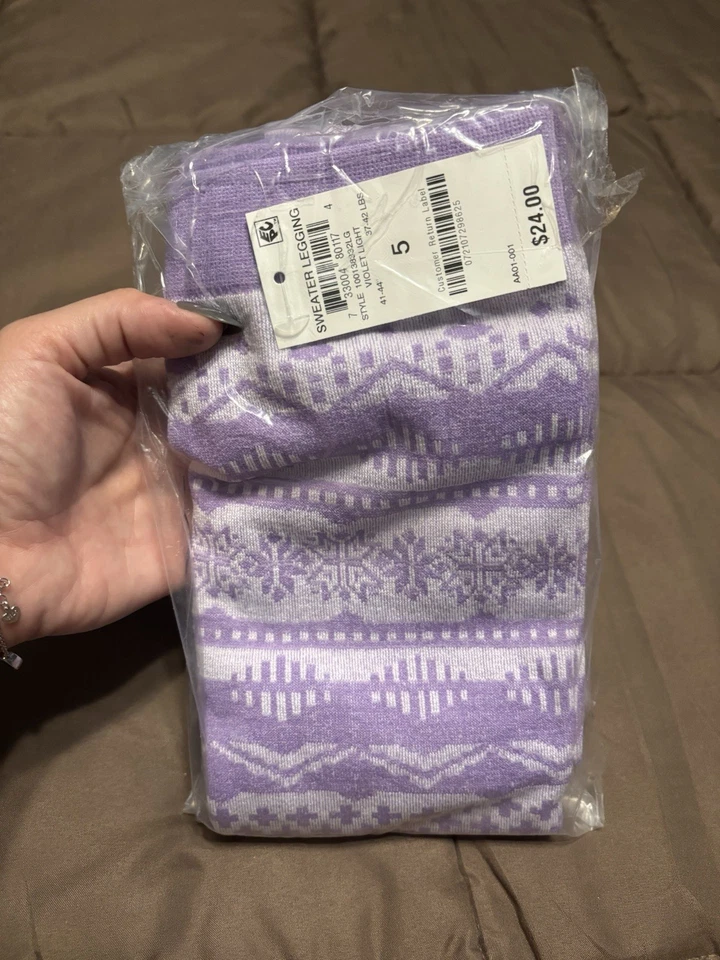 Girls Size 5 Sweater Leggings - Image 1 of 1