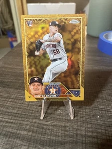 2023 TOPPS GILDED HUNTER BROWN GOLD REFRACTOR ROOKIE /99 ASTROS #147 - Picture 1 of 2