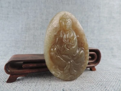 手工雕刻中国自然风天玉雕塑观音雕像吊坠 — 第 1/4 张图片