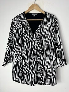 Suzannegrae  womens blouse top size M animal print Zebra 3/4 Sleeve - Picture 1 of 10