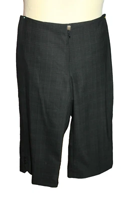 PANTACOURT/BERMUDA CHIC FEMME °°°   COP COPINE   °°° TAILLE 36 . PARFAIT ETAT - Photo 1/4