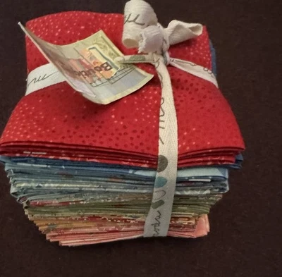 Chez Moi “ Boutique “ (35) Fat Quarters Bundle - Image 1 of 4