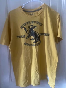 men’s Harry Potter wizard world shirt medium see all listings and save on ship - Picture 1 of 3
